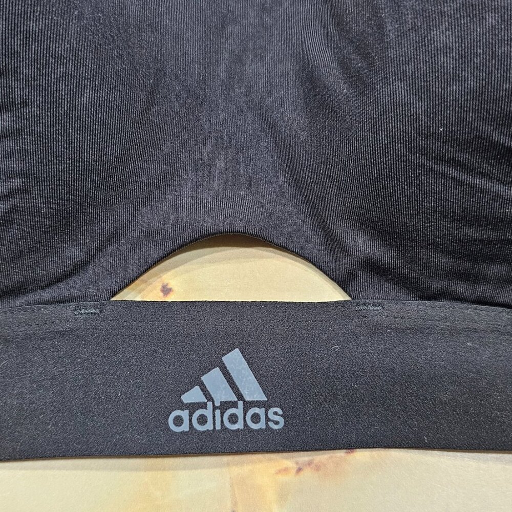 adidas Stronger for It Soft Sports Bra 34C - Picture 5 of 6